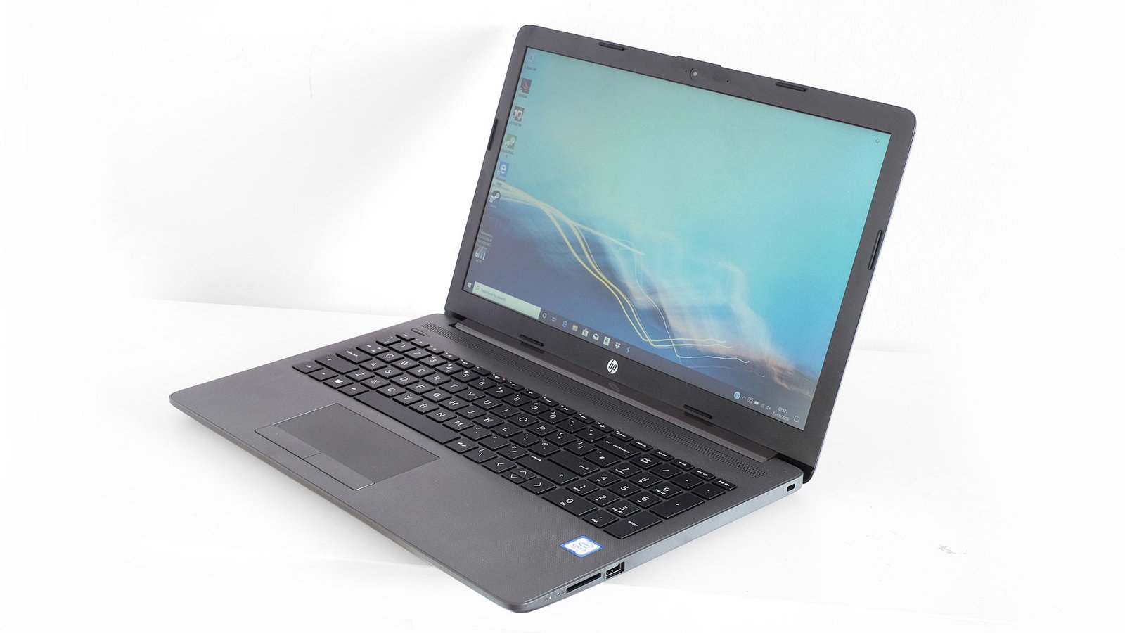 HP 250G7 Core i5 8th Gen, 8GB RAM, 256GB SSD, 15.6" HD LED